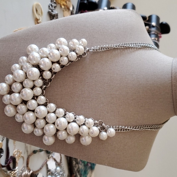 Necklace - Picture 2 of 3